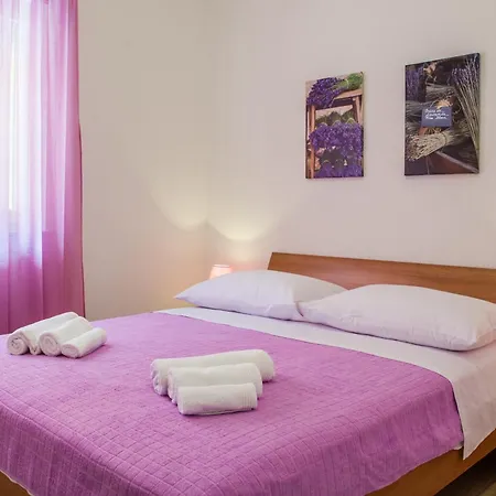 With Private Swimming Pool Apartament *