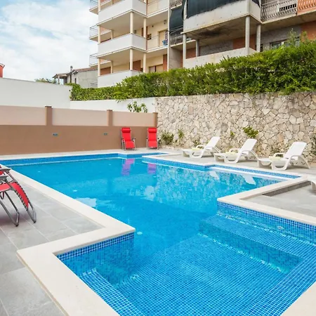 With Private Swimming Pool * Podstrana