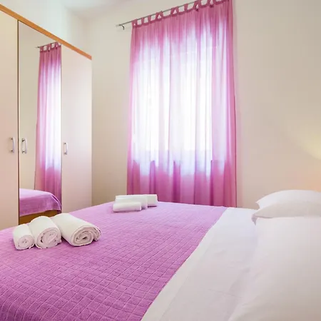 Apartment Kolar Podstrana